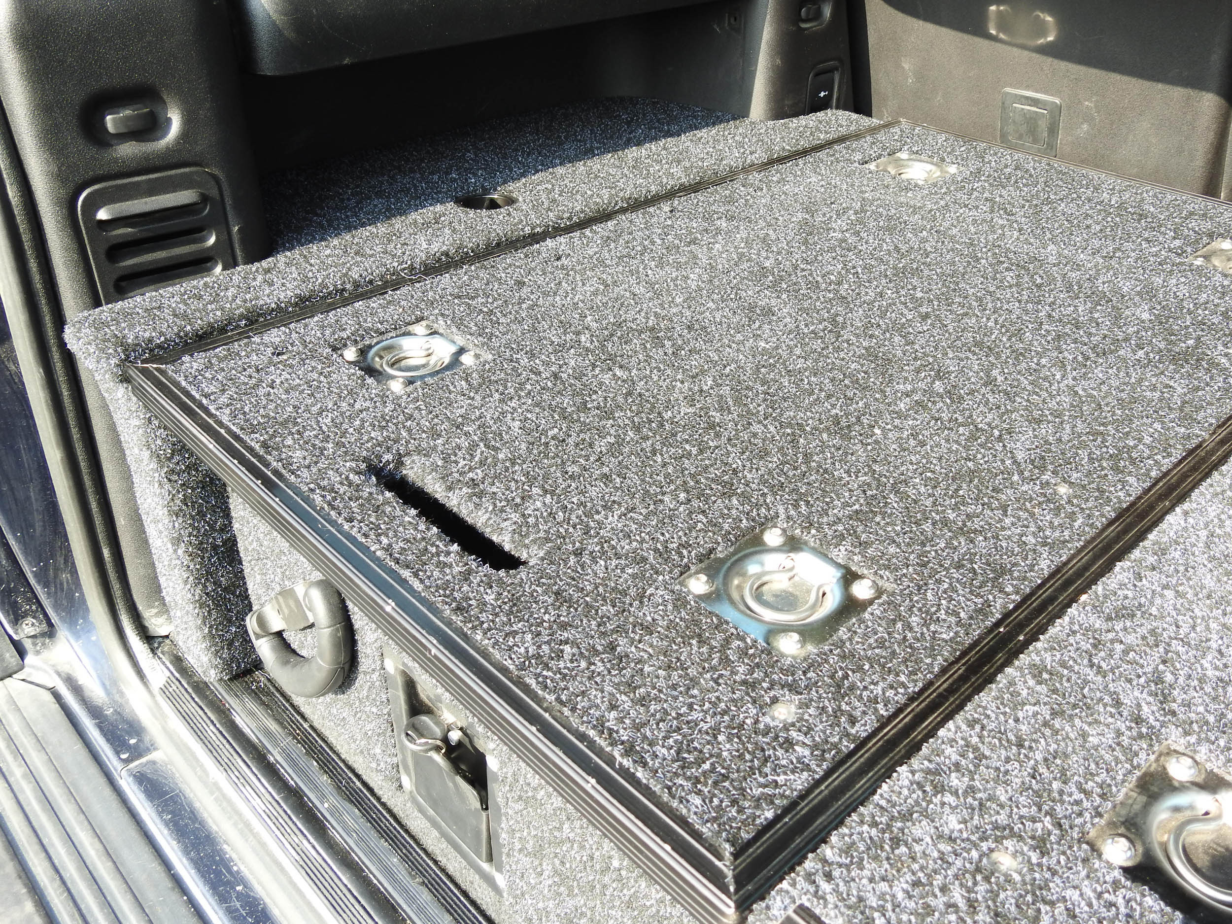 Universal Doppelschublade SUV – Bild 13